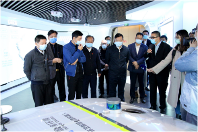 佛山市市长朱伟率队视察指导upay钱包官网环境复工抗疫工作，多款环卫消毒设备助力全国抗疫获赞！